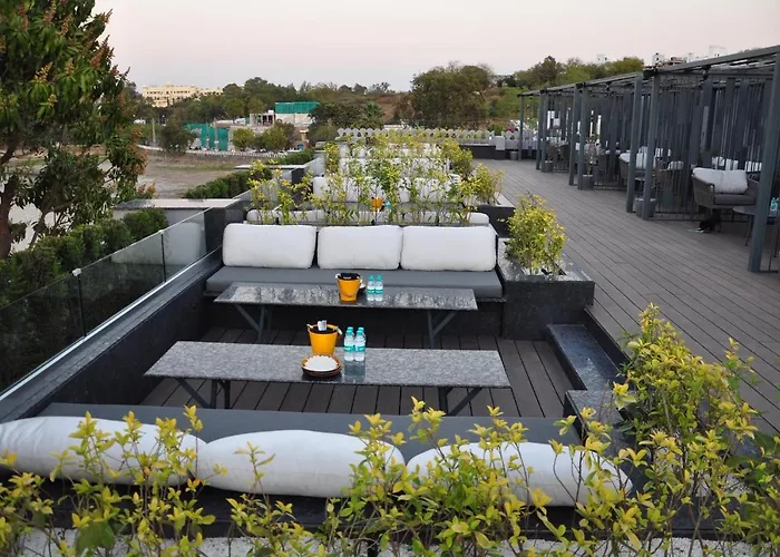 Hotel Lakend